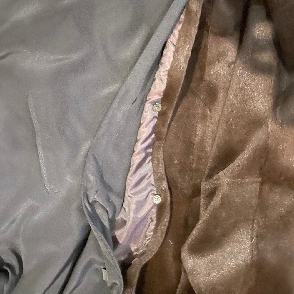 Italian Mink Coat - Picture 6 of 8